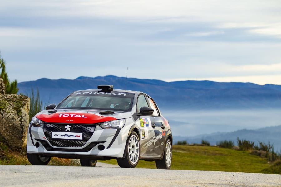  Peugeot 208 Rally 4 2020 года  (фото 19 из 25)